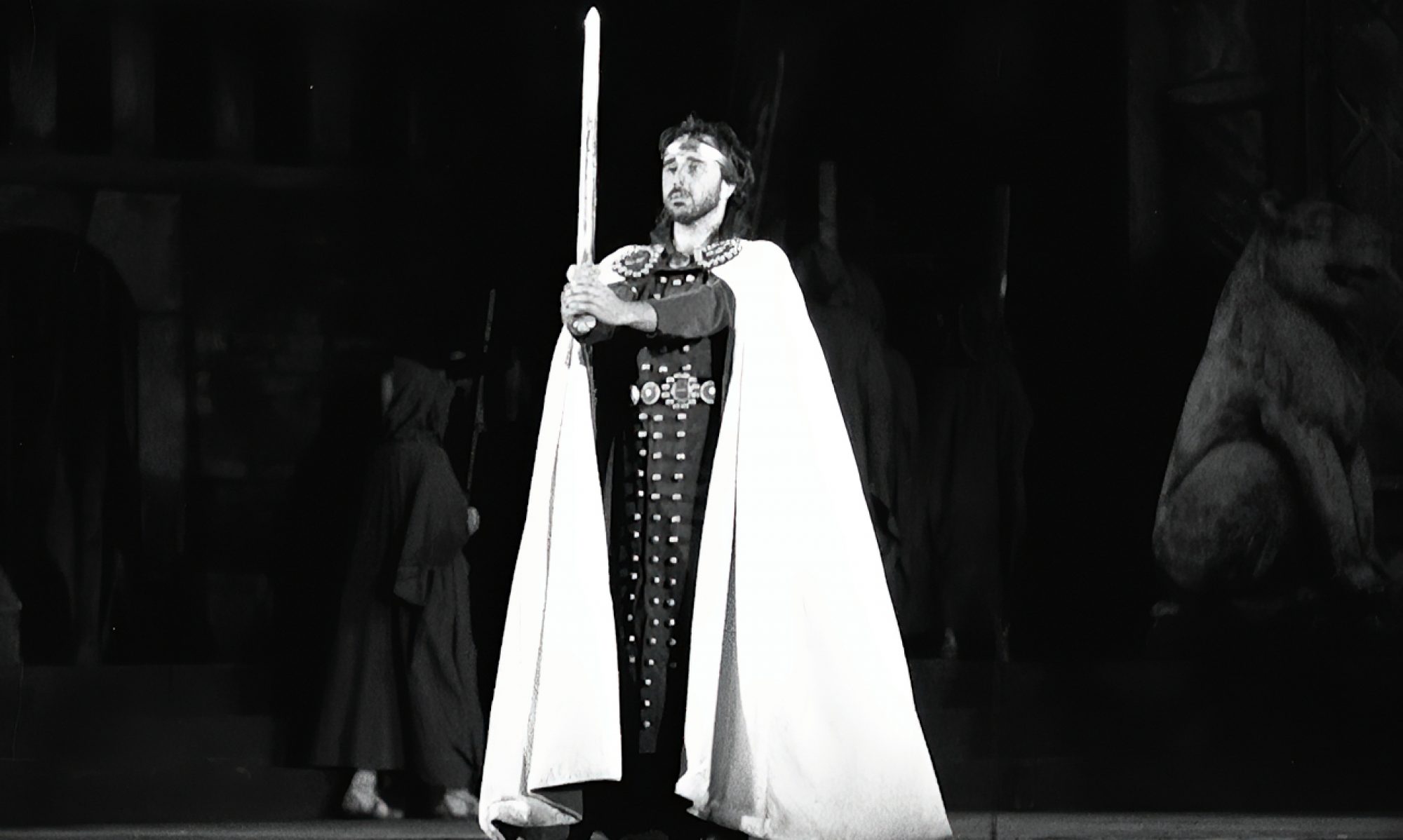 CHRISTEAU PHOTO AGENCY - ֎