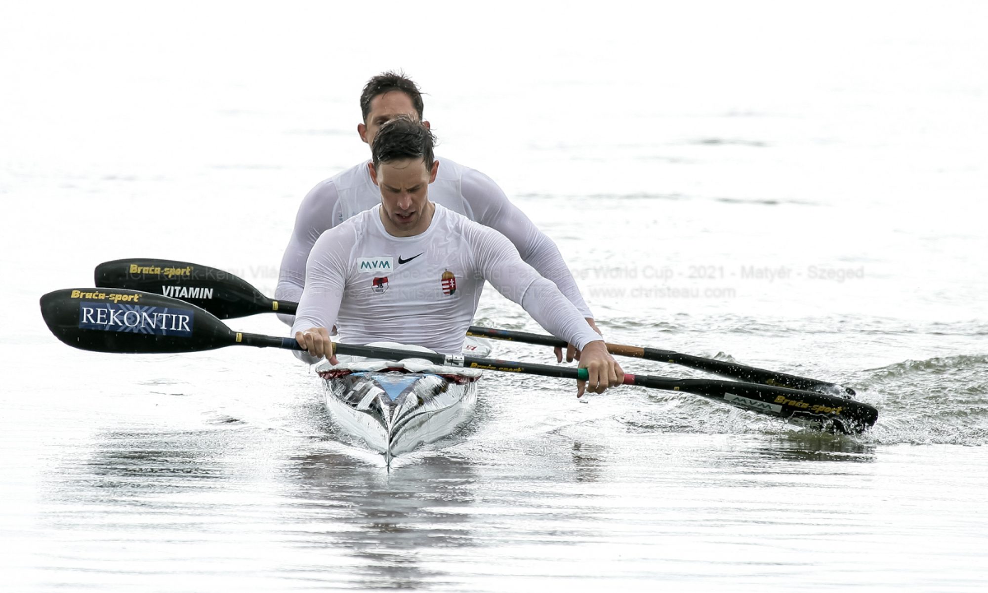 CHRISTEAU PHOTO AGENCY - ֎