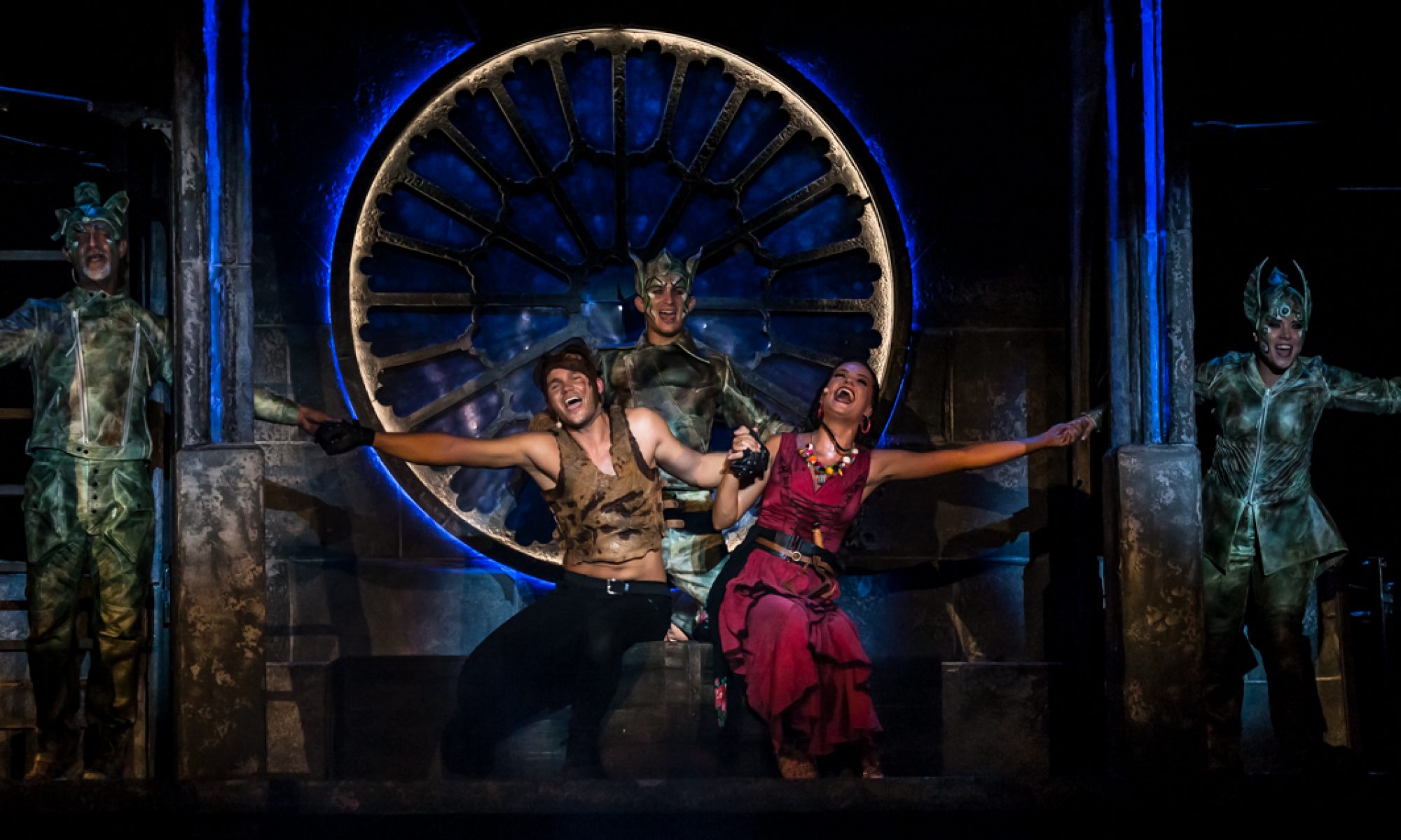 CHRISTEAU PHOTO AGENCY - ֎